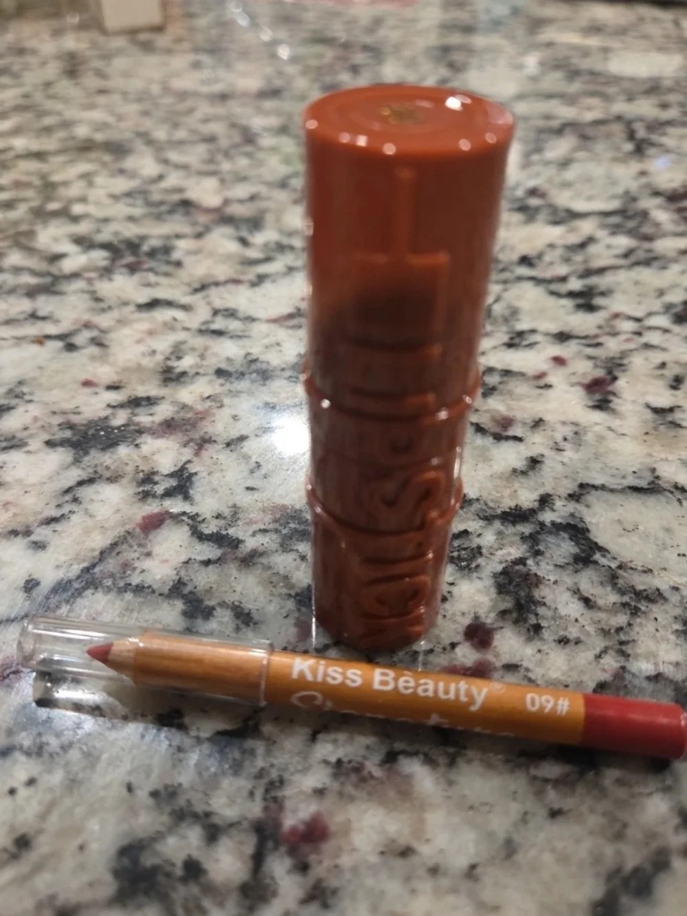 2-in-1 Lipstick Signature Lip Pencil - Orange